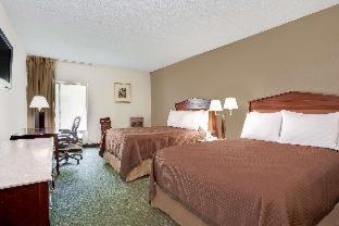 Days Inn By Wyndham Newport News City Center Oyster Point Zimmer foto